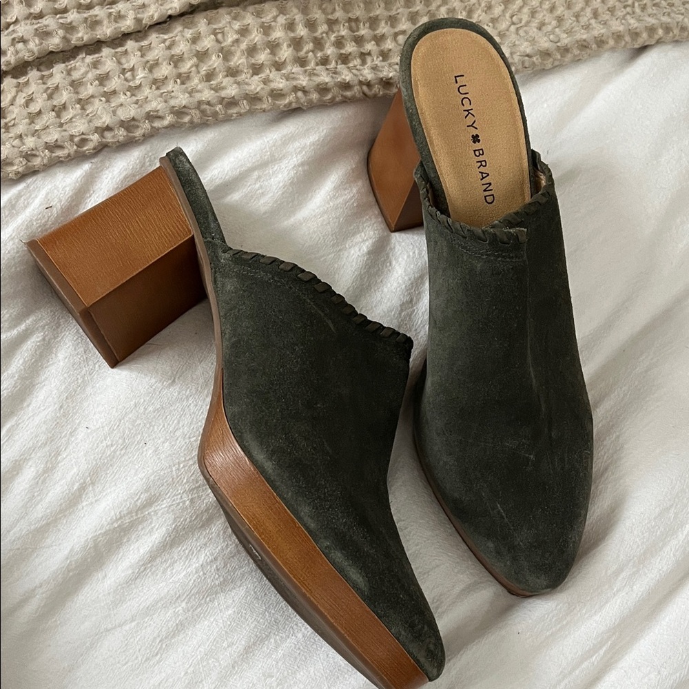 Lucky Brand Women's Dark Green Mules with Wooden Heel